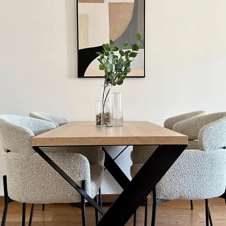 Daire Crown - Bw Arcadia *